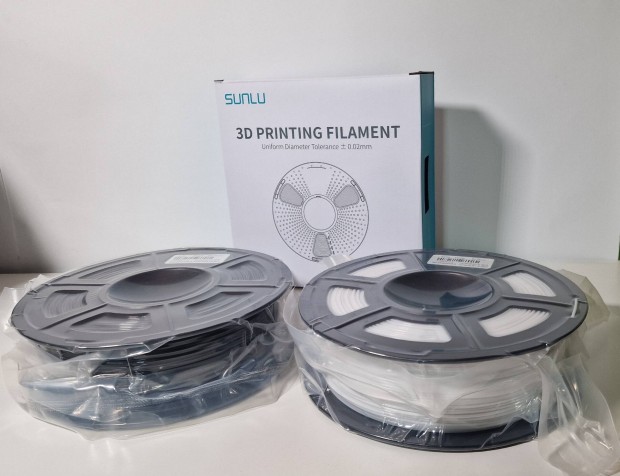 Sunlu filament 1.75 Petg, Fekete/Fehr 1kg/db (3D nyomtats)