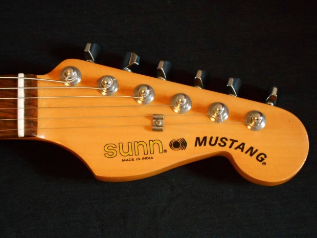 Sunn Mustang by Fender 1985. gitr, elektromos gitr