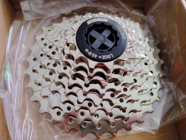 Sunrun 8s kazettás sor 11-32T (Shimano-hoz)