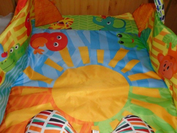 Sunshine Sun Baby többfunkciós játszószőnyeg hasalópárnával