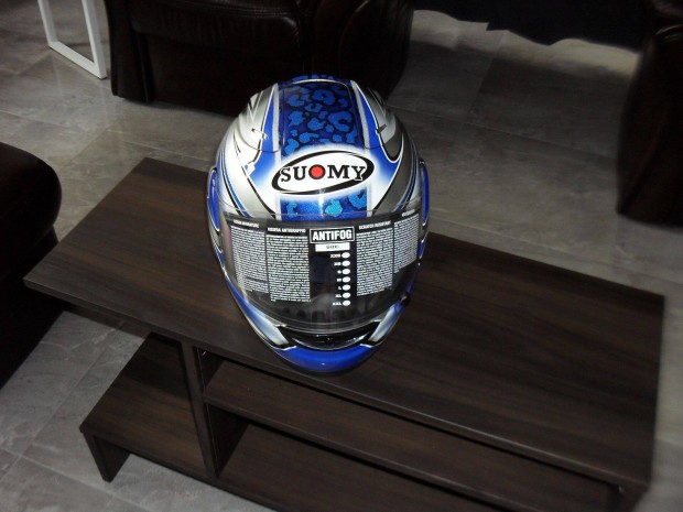 Suomy SPEC1R �j buk�sisak !