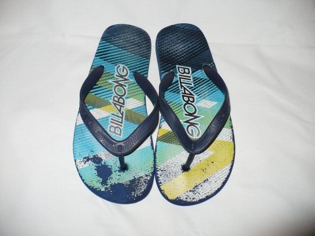 Super gear és Billabong fiú papucsok, 37-es méret