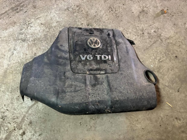 Superb Passat Audi A4 A6 2.5 TDI motorv�d� motorburkolat 