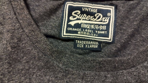 Superdry L XL szrke Pl