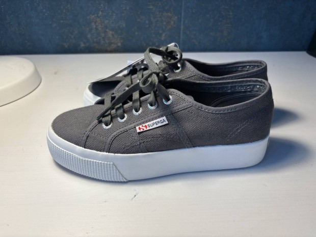 Superga cip 