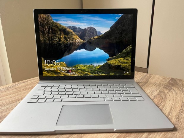 Surface Book 13.5" 3200x2000 rints Notebook/Tablet 8G/256, zletbl