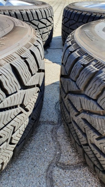 Suv t�li 255 55 18 taurus gumi