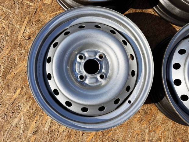 Suzuki 15" 4x100 gyári lemezfelni 15 coll Swift Alto Baleno Ignis