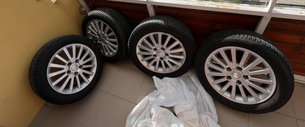 Suzuki 195/55 r16 négyévszakos szett