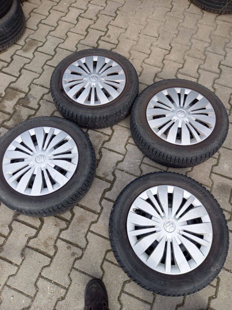 Suzuki 4x100-as 5,5x15" használt lemezfelni 175/65R15 újszerű Laufenn