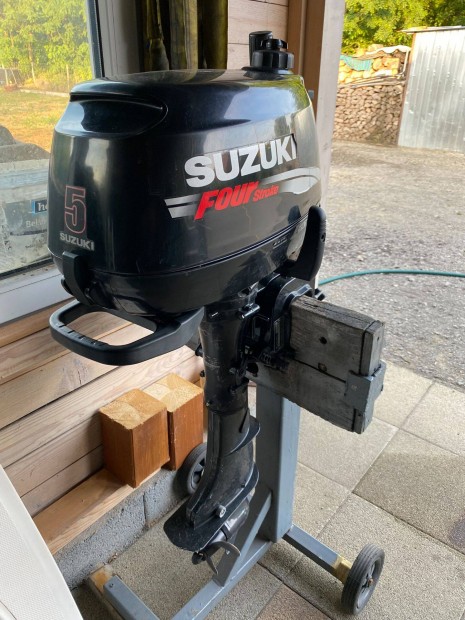 Suzuki 5 le cserélhető!
