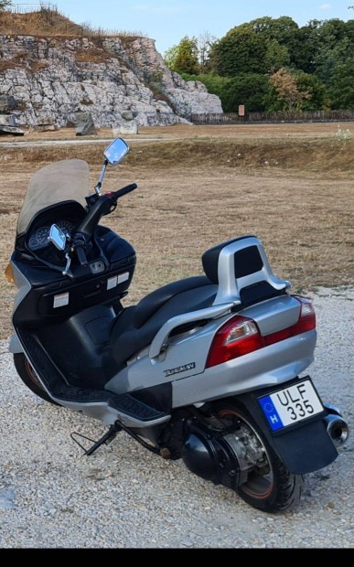 Suzuki AN400 Burgman elad