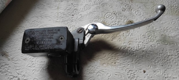 Suzuki AN650 Burgman fék főhenger kar.