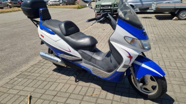 Suzuki AN 400 Burgman