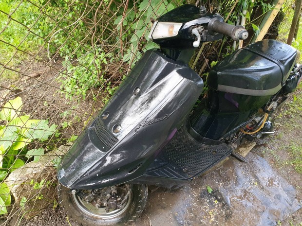 Suzuki Adress 100