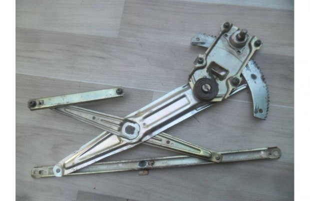 Suzuki Alto IV jobb első ablakemelő szerkezet /mechanikus