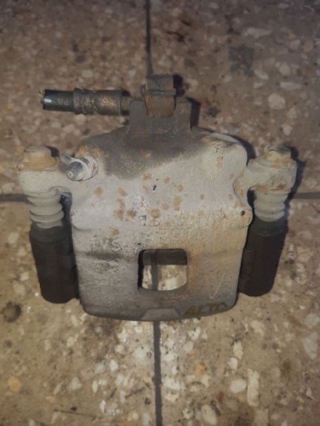 Suzuki Alto Jobb Első Féknyereg