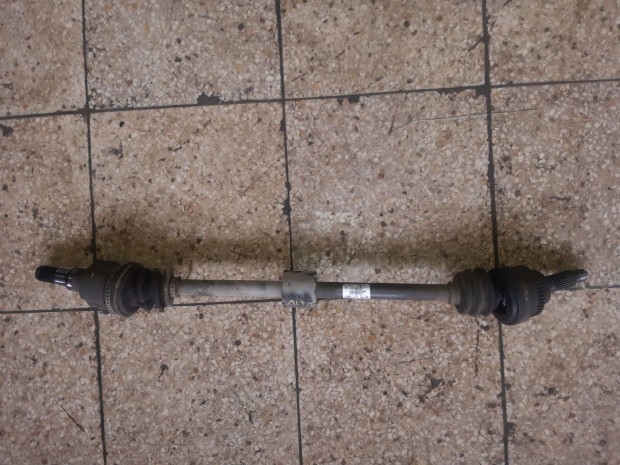 Suzuki Alto Jobb F�ltengely