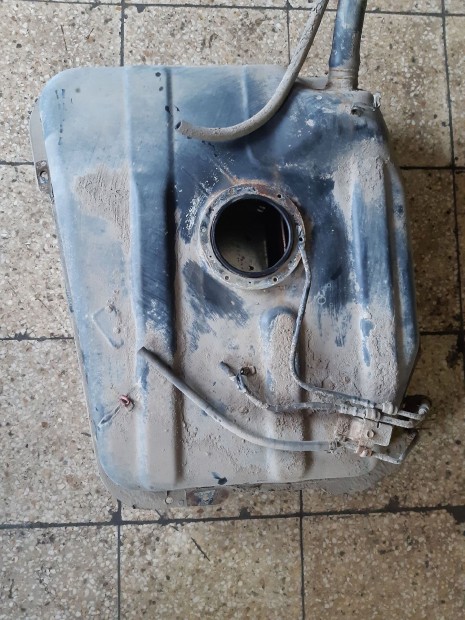 Suzuki Alto Üzemanyag Tank