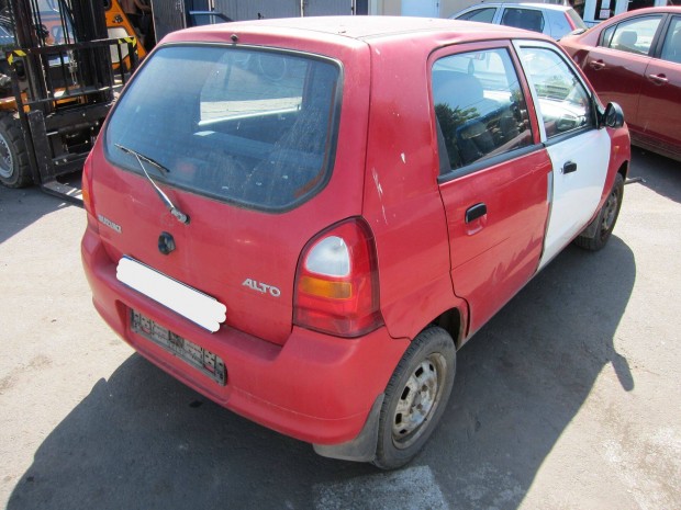 Suzuki Alto bontott alkatrszek