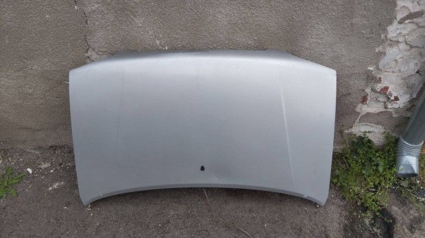 Suzuki Alto motorhztet