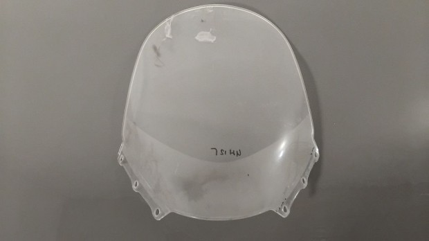 Suzuki Burgman 125 - Plexi - 94611-03H00