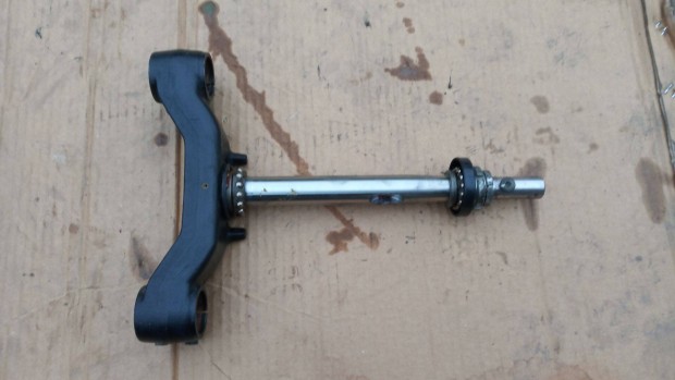 Suzuki Burgman 250 - 400 2003 - 2006 alkatrészek