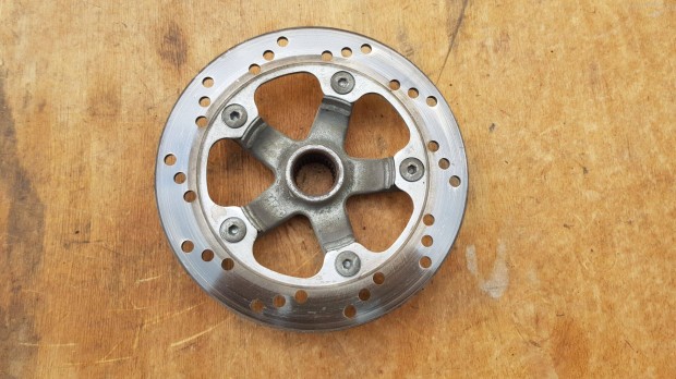 Suzuki Burgman 250 - 400 merci lámpás hátsó féktárcsa