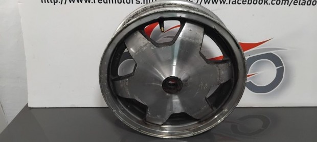 Suzuki Burgman 400 Hátsó kerék