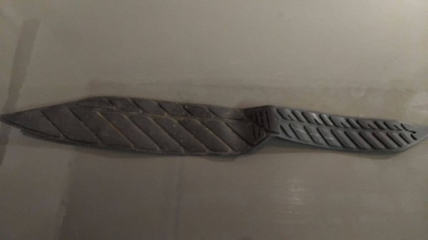 Suzuki Burgman 400 K3 Bal oldali taposógumi | 48221-14G00
