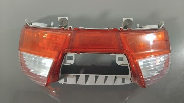 Suzuki Burgman 400 K3 - Hátsó lámpa