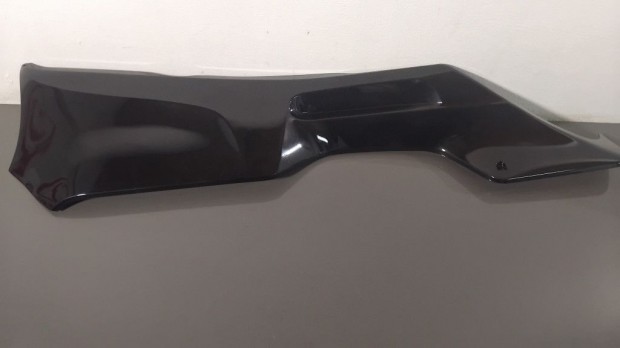 Suzuki Burgman 650 (2006-2010) - Jobb oldalidom