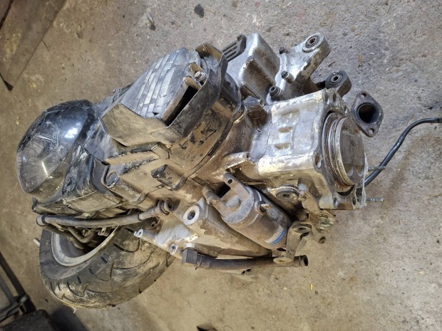 Suzuki Burgman AN400 blokk