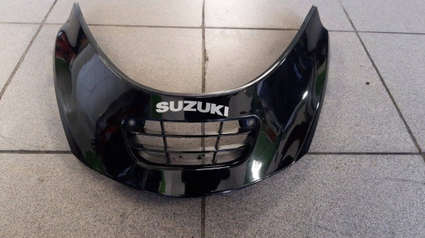 Suzuki Burgman bett