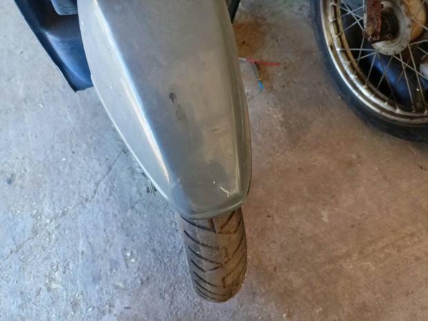Suzuki Carna komplett kerekek