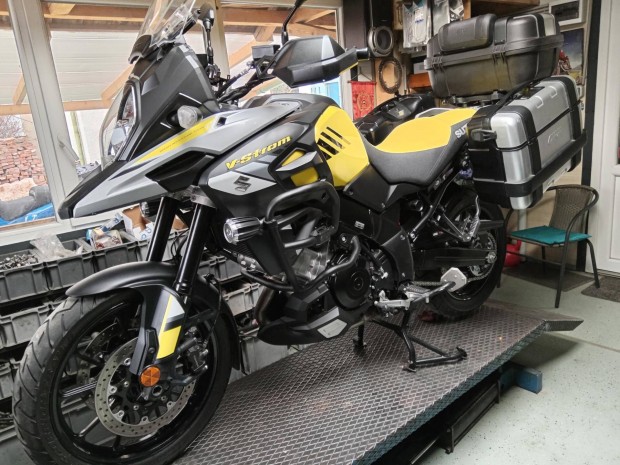 Suzuki DL 1000