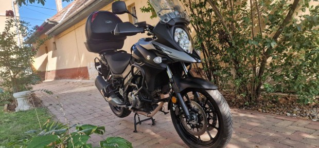 Suzuki DL 650 Vstrom motorkerkpr