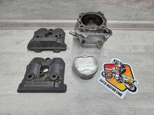 Suzuki Drz 400 alkatrsz egyben