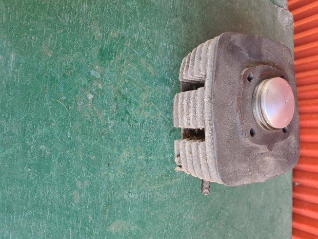 Suzuki EKO Frt Henger 39.97 /40.00 /