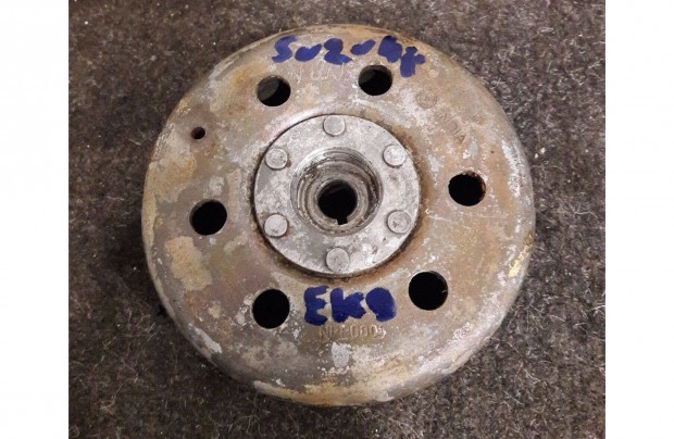 Suzuki Eko TVS lendkerk