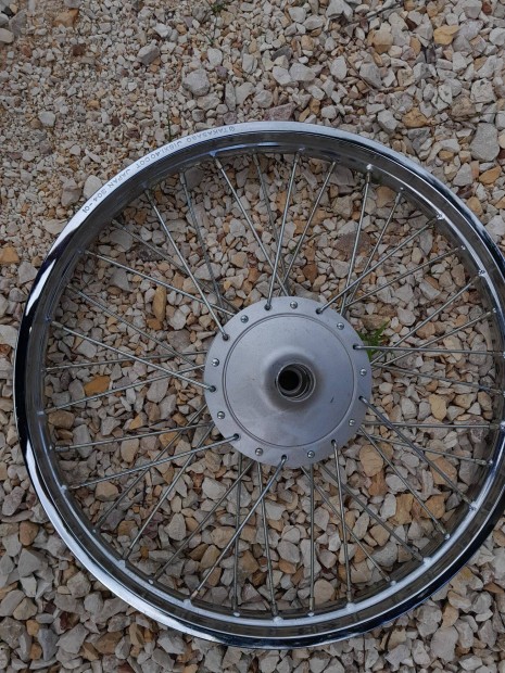 Suzuki FR kismotor k�ll�s ker�k 18 colos