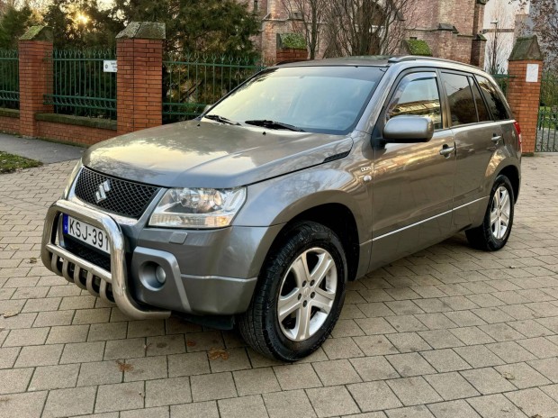 Suzuki GRAND Vitara 1.9 DDiS Jlx-AL Xenon//Napf...