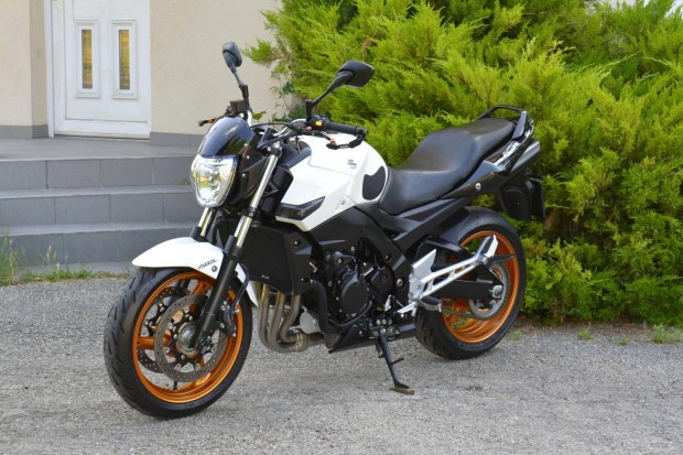Suzuki GSR 600 ABS.2-Tulaj.Sok Extra.KARC Mente...