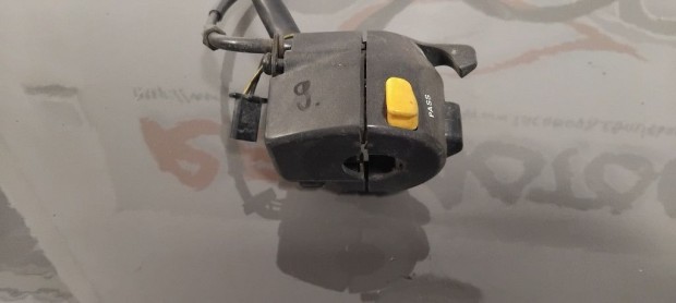 Suzuki GSXR 750 K1 Bal oldali kapcsol�