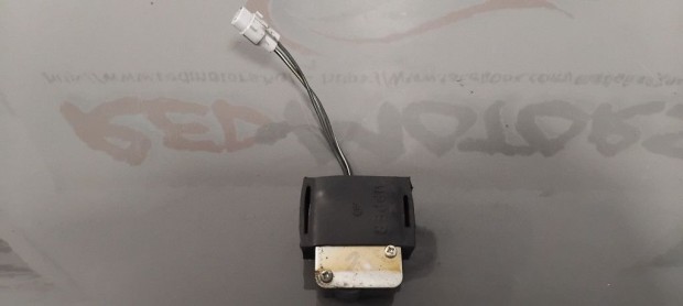 Suzuki GSXR 750 K1 Borulás érzékelő