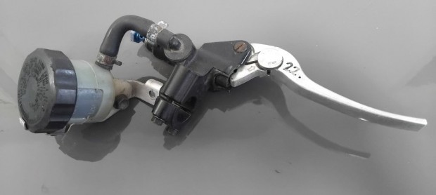 Suzuki GSXR 750 K1 Első fékmunkahenger karral
