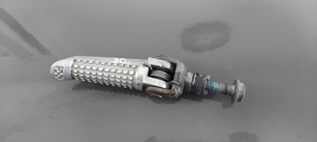 Suzuki GSXR 750 K1 Jobb els� l�btart� t�ske