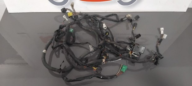 Suzuki GSXR 750 K1 K�belk�teg