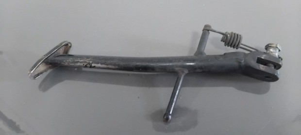 Suzuki GSXR 750 K1 Oldalsztender