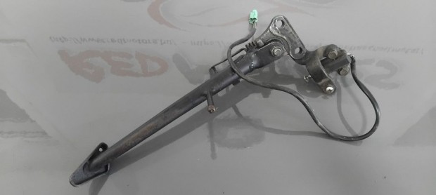 Suzuki GSXR 750 K1 Oldalsztender, kapcsol�val